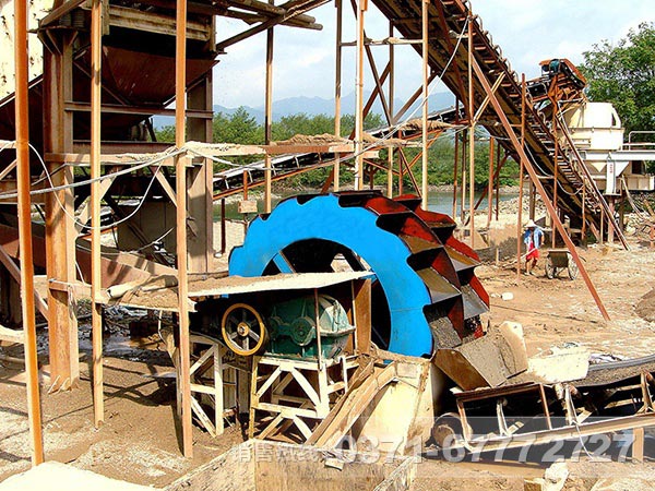 輪斗式洗砂機現場