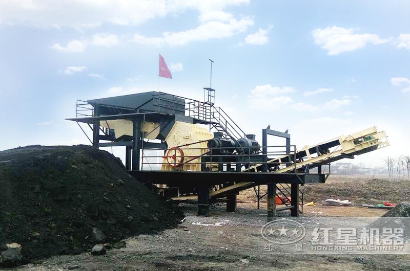 煤炭錘式破碎機工作現場