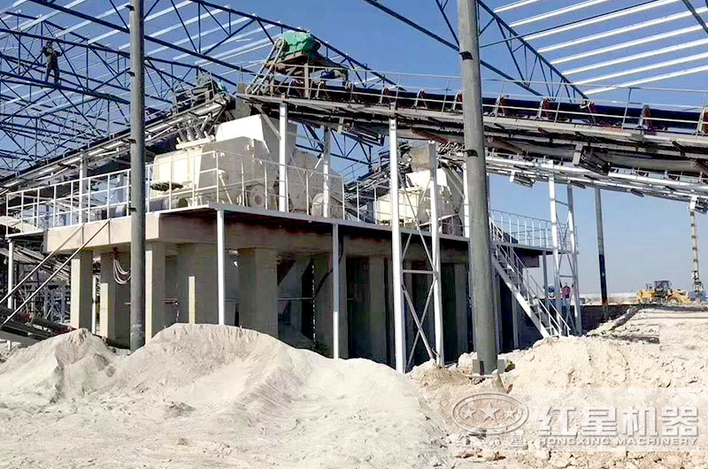 白云石破碎生產現場實拍圖