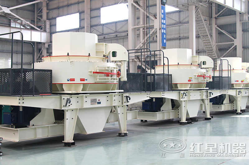 沖擊式破碎機現場實拍圖