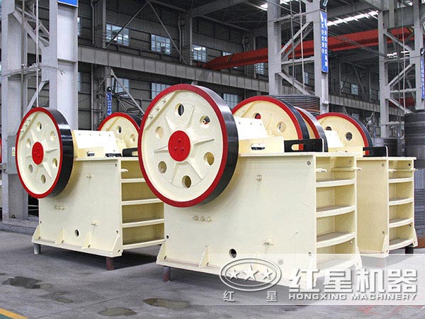 時產200噸砂石破碎機展示