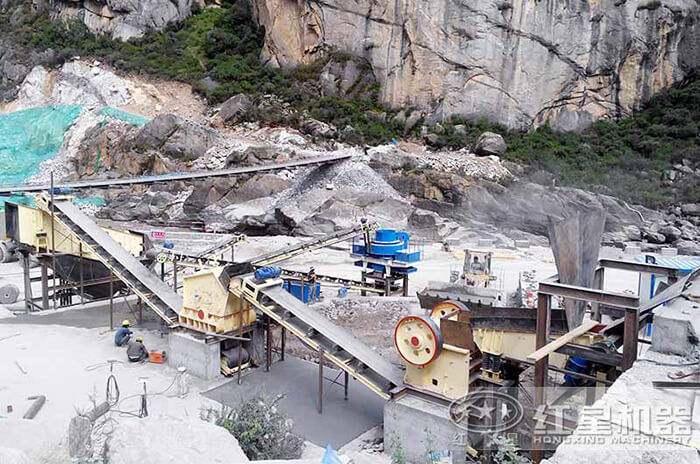 顎破+反擊破+制砂機的加工現場