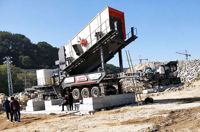 移動式破碎機安裝現(xiàn)場