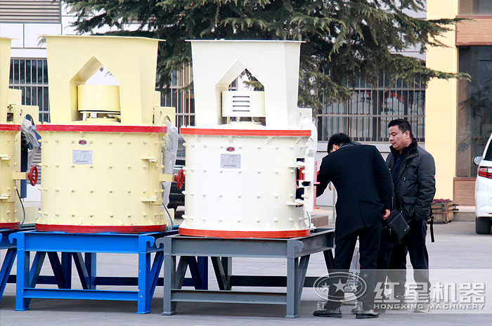 客戶參觀復合式破碎機