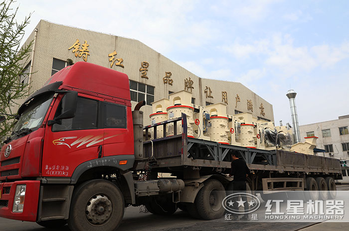 復合式制砂機發貨現場