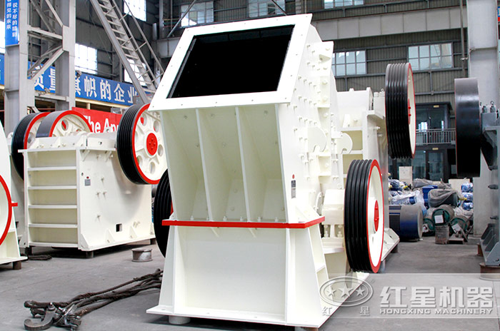 升級版——PCZ型重錘式破碎機