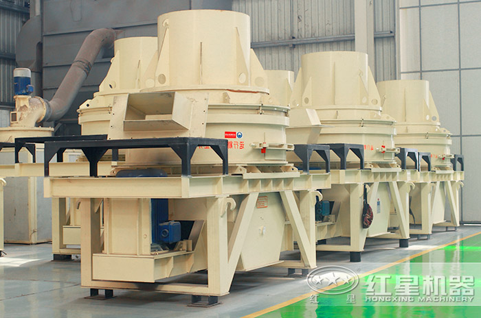 硅石制砂機(jī)車(chē)間圖