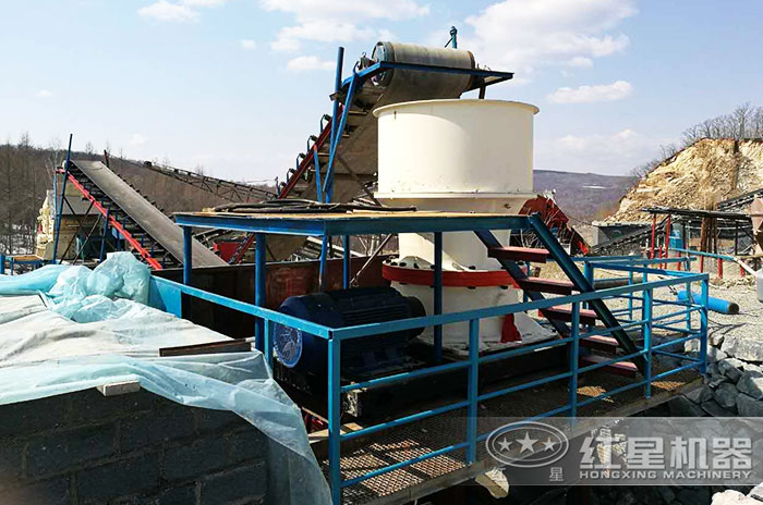 單杠圓錐破碎機加工現場部分展示