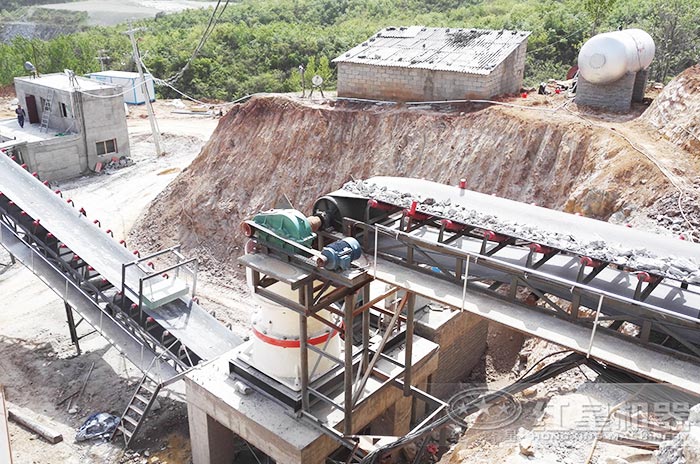 固定式石子生產線破碎現場