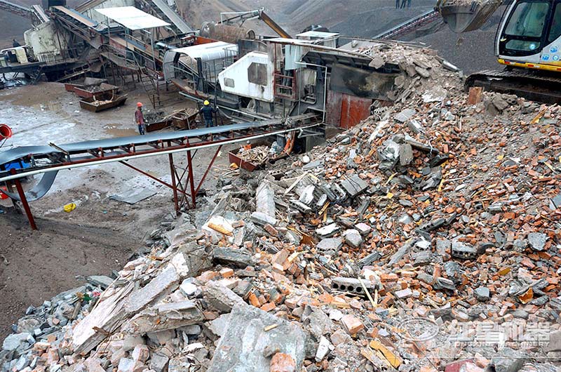 移動式建筑垃圾破碎生產線配置