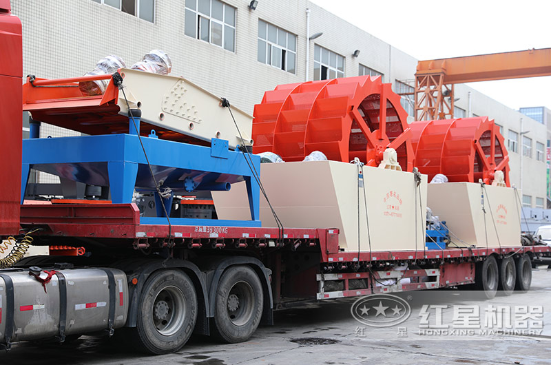 兩臺3121大型洗砂機發貨