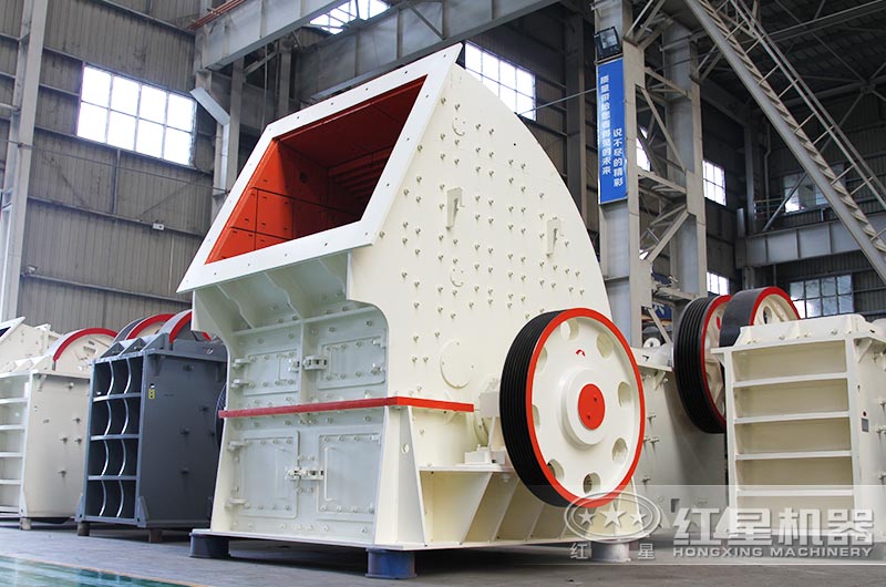 錘式碎煤機生產車間實拍