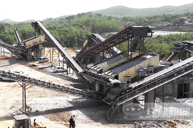 砂石破碎機械成套設備作業現場展示